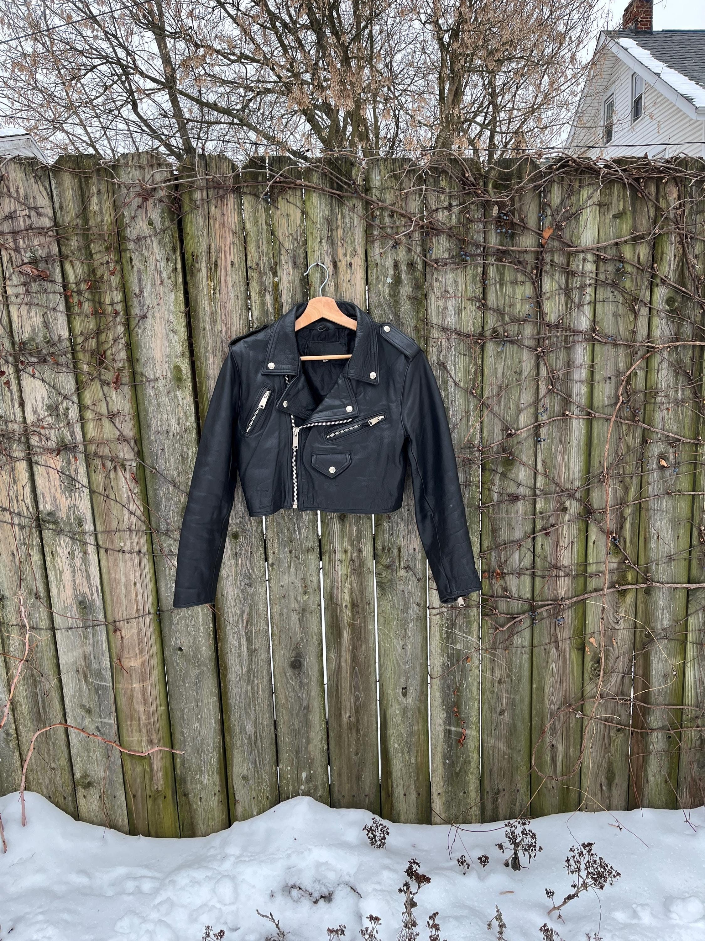 Vintage 80's London Boston Cowhide Leather Black Zip up Cropped