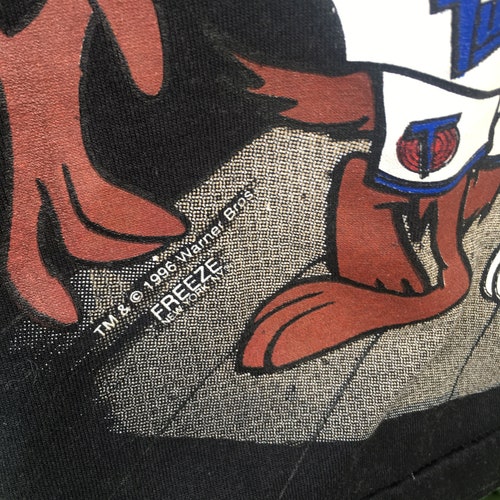 Vintage 1996 Space Jam Tune Squad Taz Bugs and Wile E Coyote Long Sleeve Warner shops Brothers Basketball Shirt Size XS/S