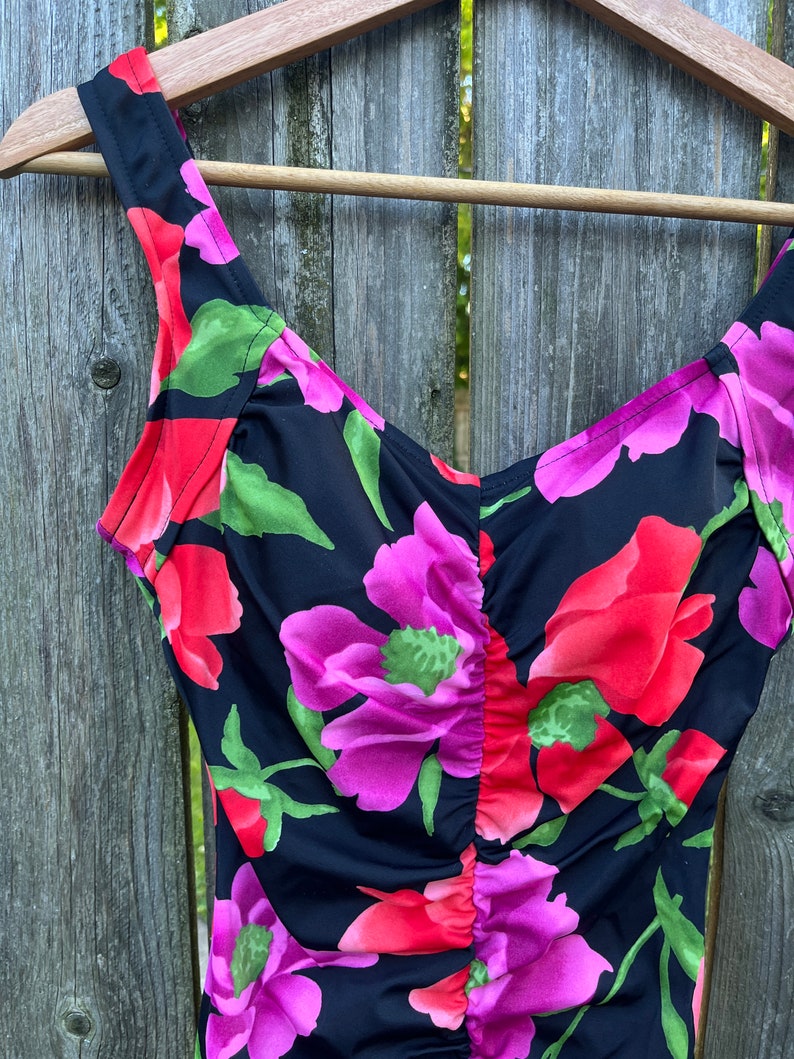 Vintage 90's Maxine Floral Pattern One Piece Swimsuit Size 8 image 3