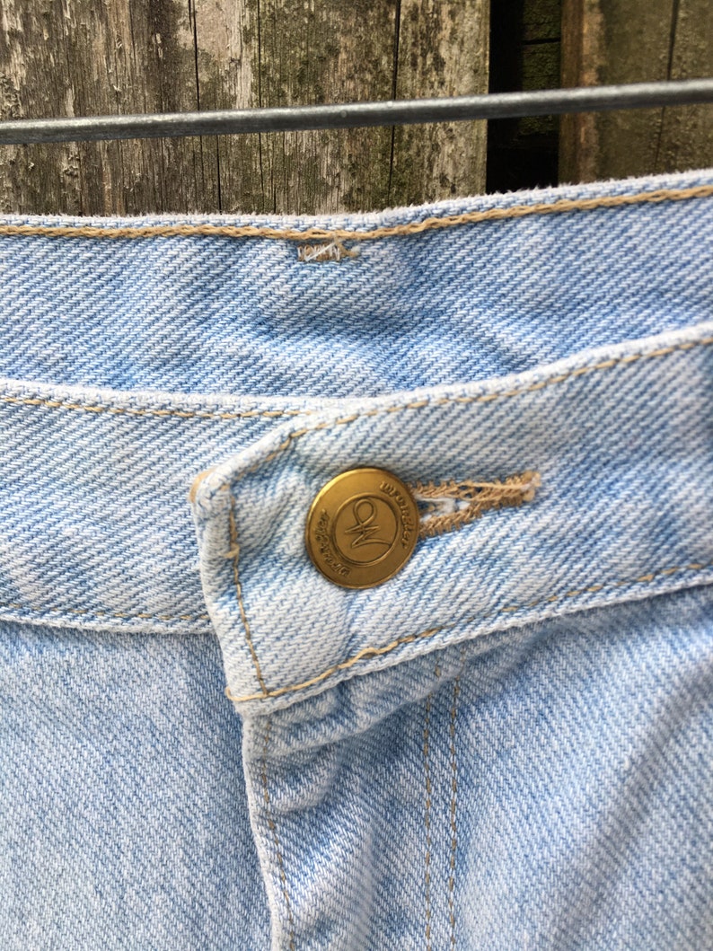 Vintage 90's Wrangler for Women Light Wash High Waist Denim Jeans Waist Measures 28 inches image 5