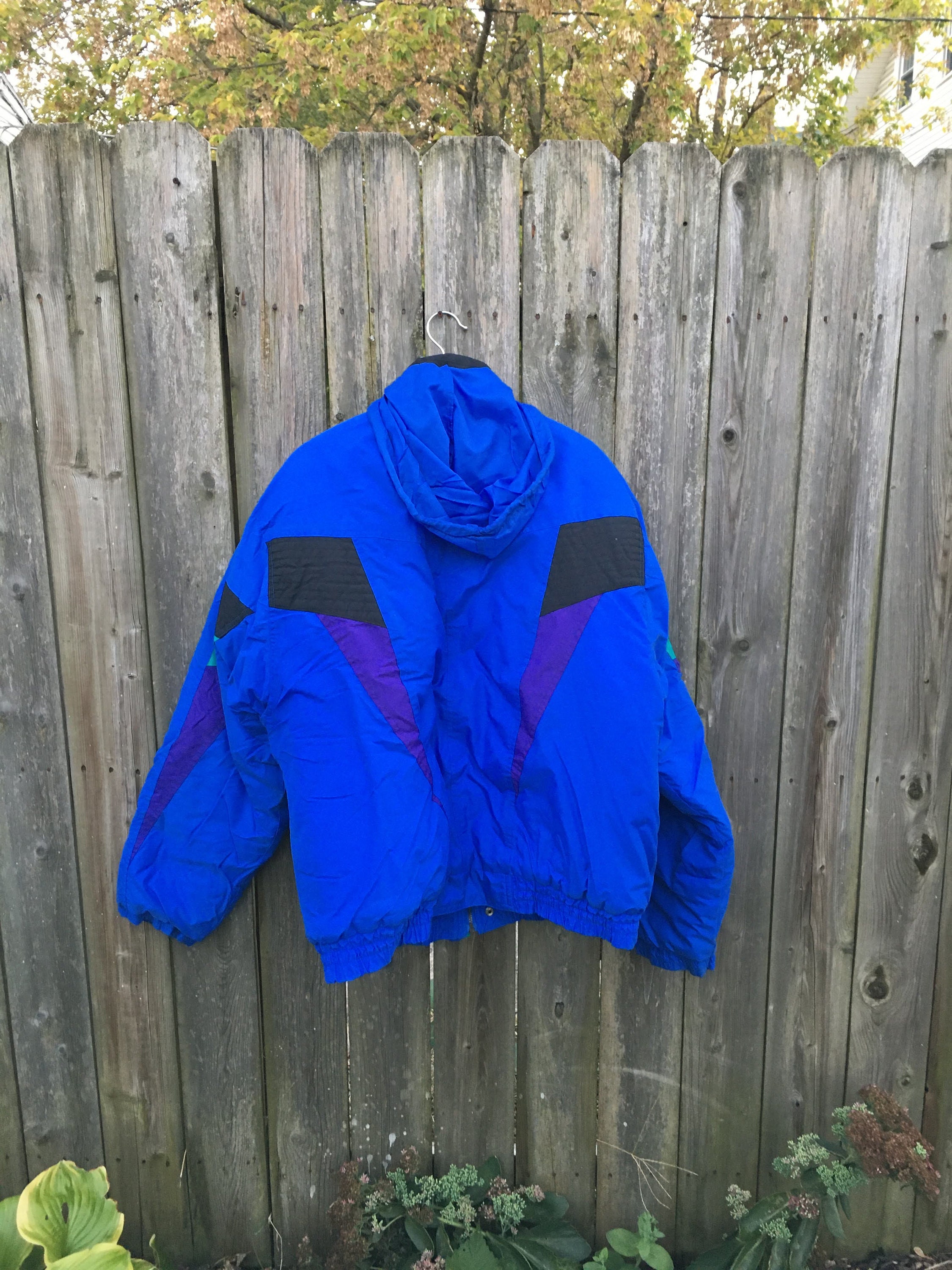 Vintage 90's Mcgregor We Cover the Globe Blue and Black Thick