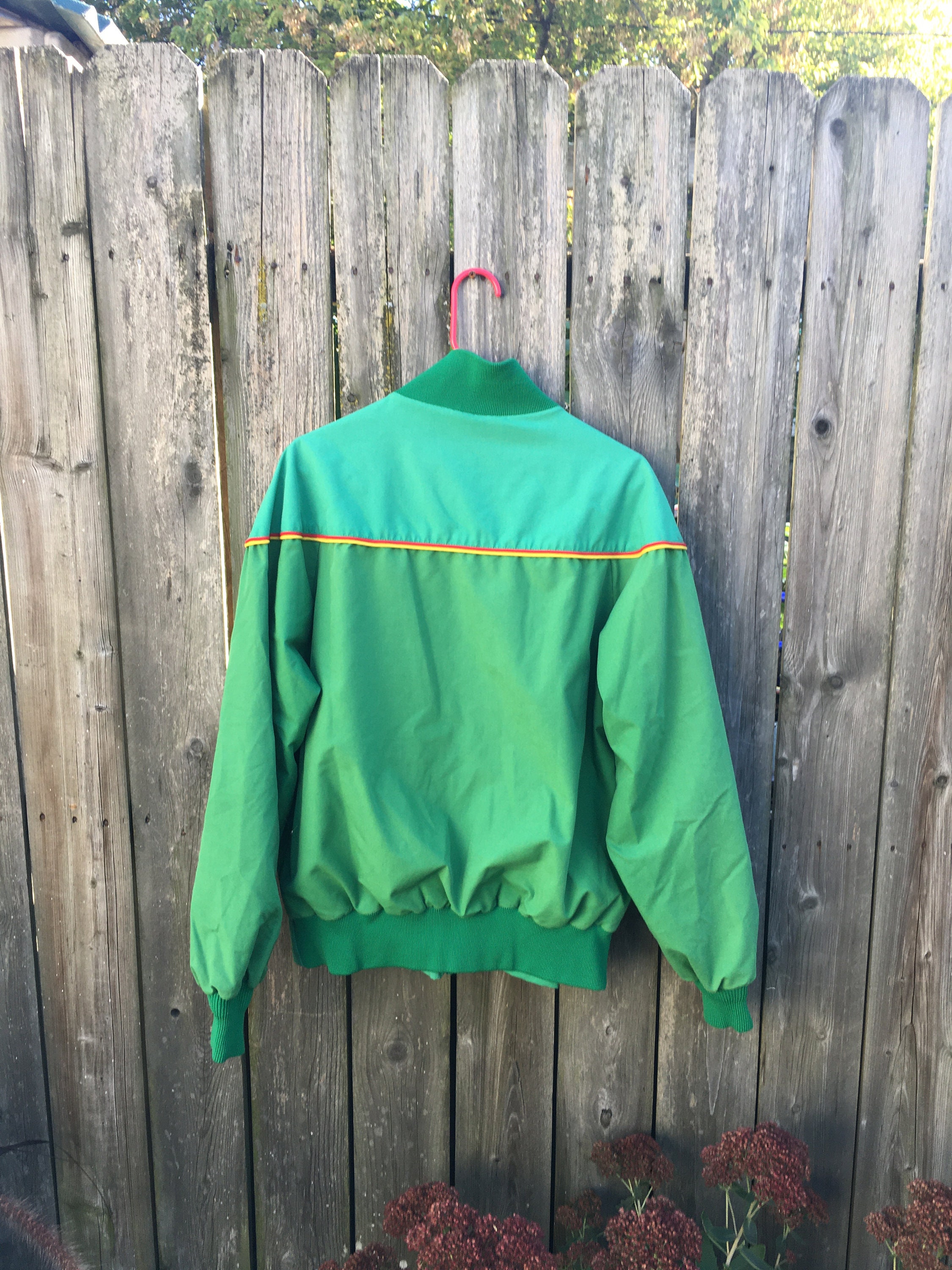 Vintage 70's Super Crost Seeds Green and Yellow Zip up Light Lined