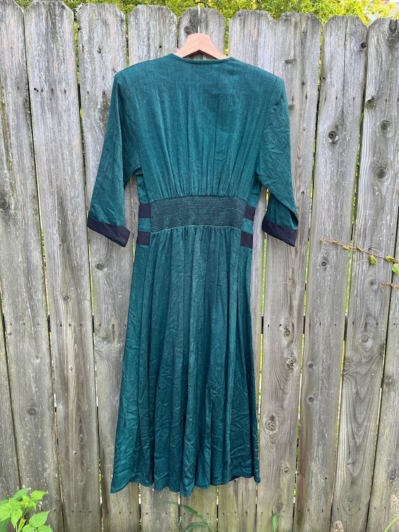 Vintage 90's Nina Piccalino Green and Black Rayon… - image 8