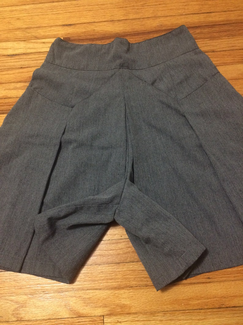 Vintage 80's Coco Blue High Waist Gray Wide Legged Shorts image 7