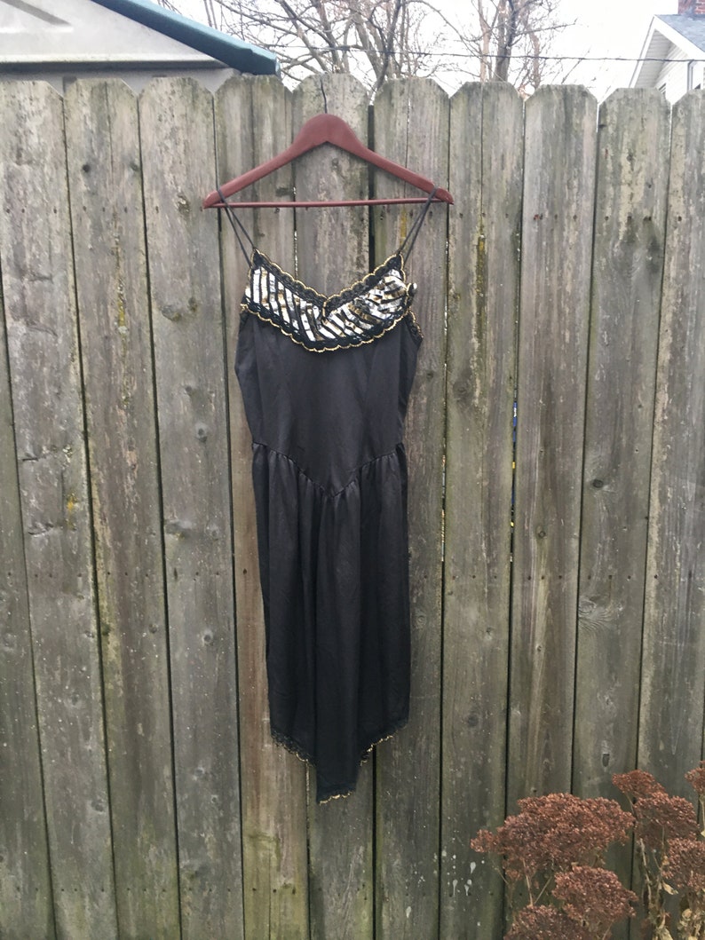 Vintage 80/'s Stroke of Midnight Black and Gold NightieDress