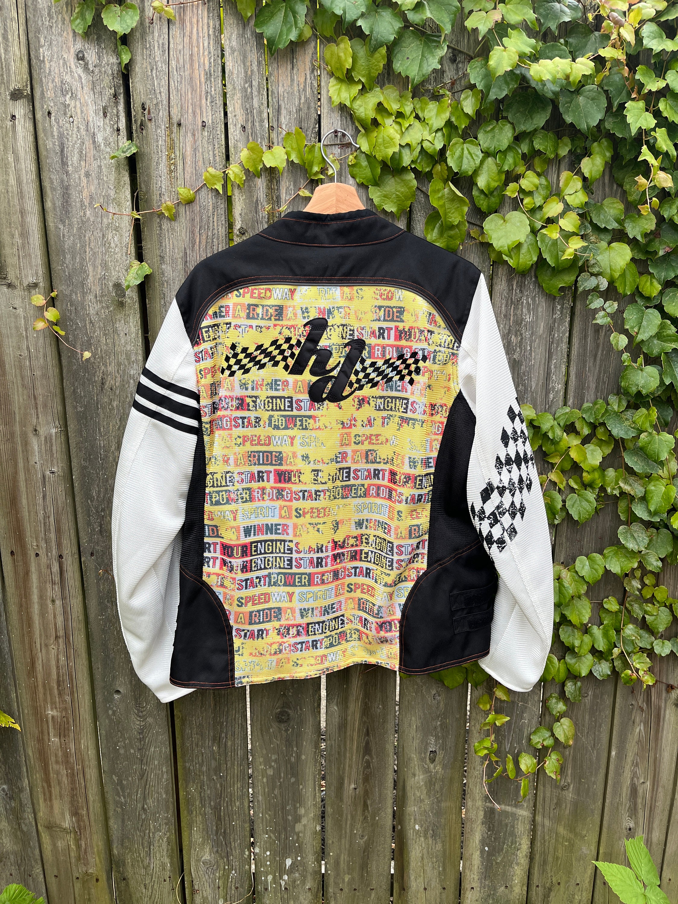 ビンテージ Harley-Davidson バイカージャケット フレイムス刺繍 ビンテージ Harley-Davidson バイカージャケット フレイムス刺繍