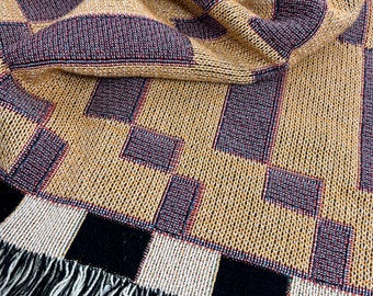 Modern Woven Throw Blanket Checked Blanket Cottage Throw Blanket Geometric Sofa Throw in Peach and Lavender