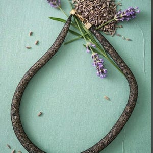 Real Lavender Aromatherapy Necklace, Dark Lace Mesh Tube Choker, Botanical Jewelry, Herbal Essential Oil Diffuser Pendant, Gift for Her