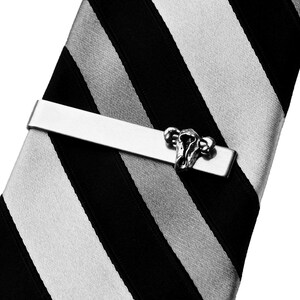 Prendedor de gravata Uterus - Presente exclusivo feito à mão - Em caixa de presente - Em promoção!