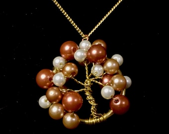 Small Pearl and Earth Tree necklace