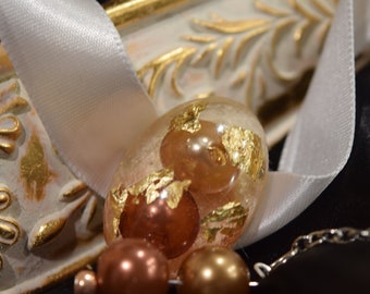 Warm Duet Faux Pearl Choker