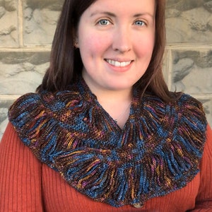 Seaweed Swirl Crochet Shawlette PATTERN image 1