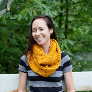 Knitting PATTERN: Black Walnut Infinity Scarf // Textured Infinity Scarf // Lace Infinity Scarf // Loop Scarf // Circle Scarf //