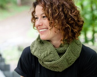 Knitting PATTERN: Newtown Scarf // Ladies Accessories // Cable Knit Scarf