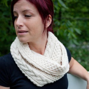 Almost Aran Infinity Scarf Knitting PATTERN // cable knit infinity scarf // cable knit cowl // thick winter scarf pattern