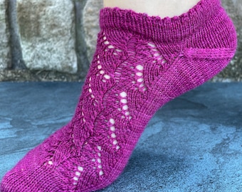PATTERN // Petrichor Socks // Knitting pattern, lace knitting, lace socks, ankle socks