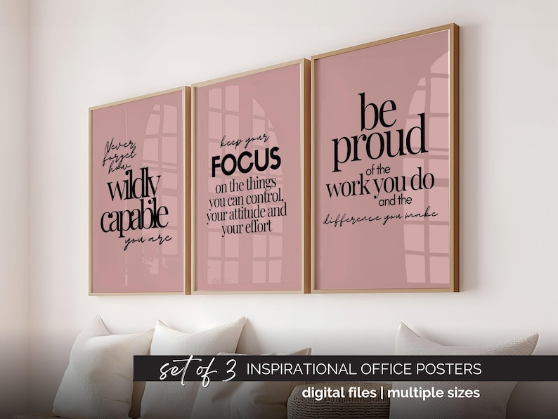 Motiverande väggkonst set med 3, inspirerande citatposters, kontorsdekor för kvinnor i rodnande rosa, inspirerande arbetscitattryck, konst med growth mindset bild 1