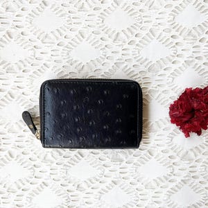 Vintage Plain Black ostrich embossed on faux leather zip up short wallet, coin purse, small wallet, money bag, card holder, minimalist
