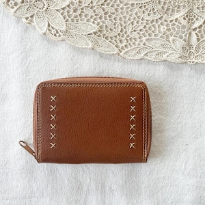 Reizende Karamell Kunstleder Reißverschluss kurze Brieftasche mit Kreuzstich // Kreuzstich Detail vorne, Münze Geldbörse,kleine Geldbörse,Geldbeutel,Kartenhalter