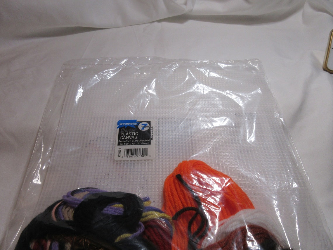 Mary Maxim Craft Kit No. 5994 Fall Halloween Yarn Craft Etsy