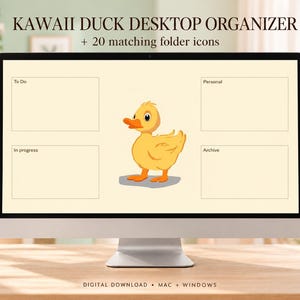 Peut inclure: Un écran d'ordinateur affichant un fond d'écran Kawaii Duck Desktop Organizer avec quatre sections rectangulaires intitulées To Do, Personal, In progress et Archive, une illustration centrale de canard jaune et 20 icônes de dossier.