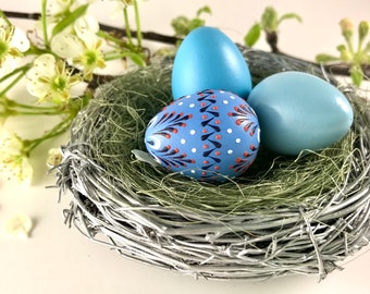 Easter Egg in Blue, Quail Egg Pysanky, Wax Embossed Easter Egg, Polish Pisanka, Easter Decoration