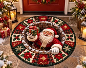Peut inclure: Un tapis de sol rond présentant une illustration en 3D du Père Noël sortant d'une cheminée en briques. Le Père Noël porte un costume rouge à bordure blanche et tient un cadeau vert. La bordure affiche des poinsettias rouges et des étoiles.