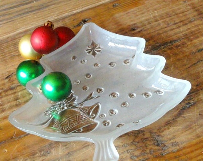 Vintage Frosted Glass Christmas Tree Candy Dish. Holiday Home