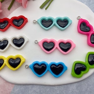 Mieszane kolory Kawaii żywiczne zawieszki do okularów przeciwsłonecznych kolczyki naszyjnik bransoletka koraliki biżuteria DIY Decoden Cabochon akcesoria do breloków