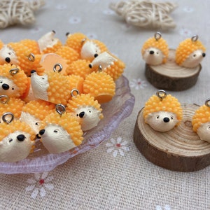 Resin Cute Hedgehog Charms,Animal Pendants For Jewelry Making,Earring Necklace Bracelet Findings Decoration Accessories,DIY Craft Supplies