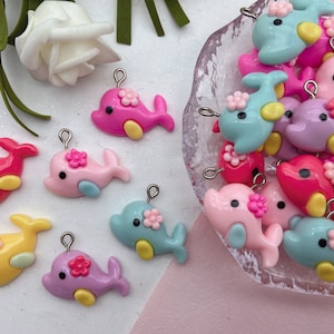Resin Dolphin Charms,Ocean Animal Pendants For Jewelry Making,Earring Necklace Bracelet Findings Decoration Accessories,DIY Craft Supplies