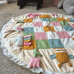Baby Play Mat PDF Sewing Pattern | Tummy Time Quilt Tutorial | Interactive Baby Quilt | Sensory Activity Quilt image 13