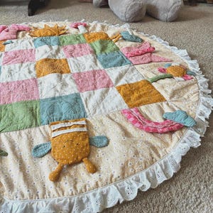 Baby Play Mat PDF Sewing Pattern | Tummy Time Quilt Tutorial | Interactive Baby Quilt | Sensory Activity Quilt image 10