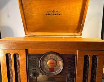 Crosley CR72 Mission Stack-O-Matic Entertainment Center