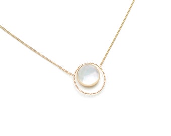 Collier doré à l'or fin 24 carats et pierre semi-précieuse / Collection Ring