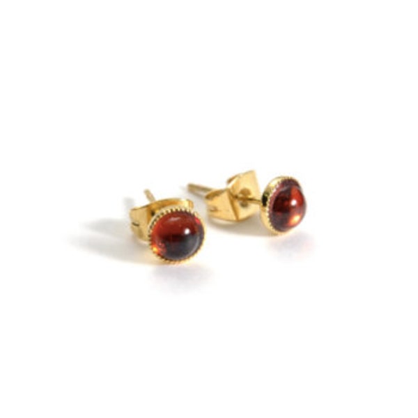 Mini boucles d'oreilles puces dorées à l'or fin 24 carats et pierres semi-précieuses / Collection Perla