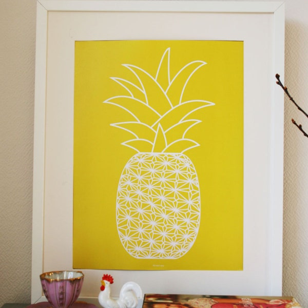 Graphic Art Print poster of a Pineapple (yellow/white A3, 11.7" x 16.5")