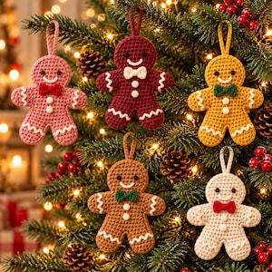Mini Gingerbread Man Crochet Pattern PDF, christmas decor Ornament (English pattern)