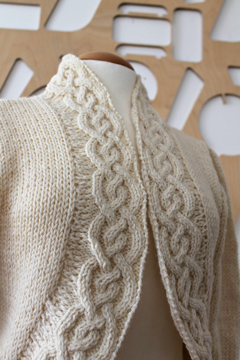 Aran cardigan Wool cardigan Organic wool Knitted jacket Short jacket Bridesmaid jacket Wool Cape Bridal Shrug Unbleached wool Boho Hippie