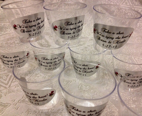 50 PERSONALIZED 1oz PARTY FAVORS 4bar PLASTIC SHOT CUPS EAT Drink & BE MARRIED 