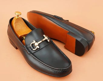 Handgefertigte schwarze Leder-Loafer mit Pferdegebiss | Luxuriöse Herrenschuhe
