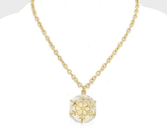 Lovely Crystal & Acrylic Snowflake Necklace Set