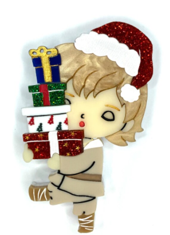 DAISY JEAN Christmas Strikes Back Luke-ing Brooch!