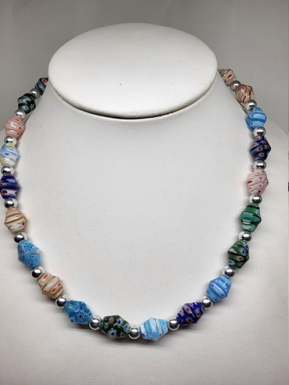 Lovely Art Glass Beaded Necklace