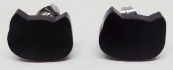 Adorable Acrylic Black Cat Stud Earrings