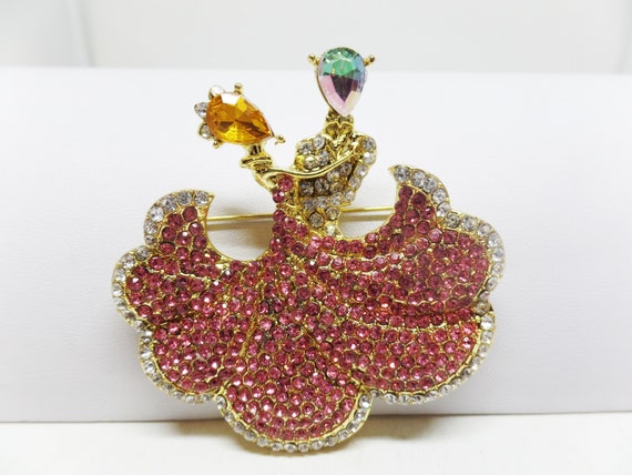 Gorgeous Pink Aurora Borealis Crystal Dancing Couple Brooch