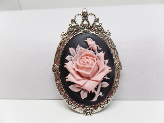 Gorgeous Pink Rose Cameo Brooch Pin Pendant