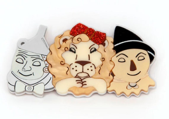 DAISY JEAN Designs Wizard of Oz Lion,Scarewcrow,Tinman Acrylic Brooch Pin!