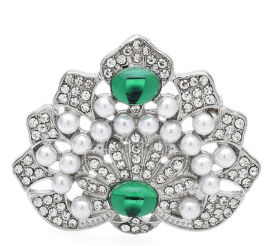 Gorgeous Deco Inspired Crystal, Pearl & Green Cabochon Brooch Pin