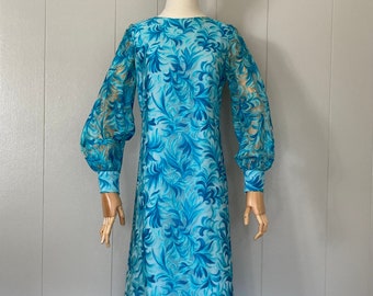 Vestido floral azul turquesa de los años 60/70, vestido recto con patrón de hojas azules y mangas transparentes